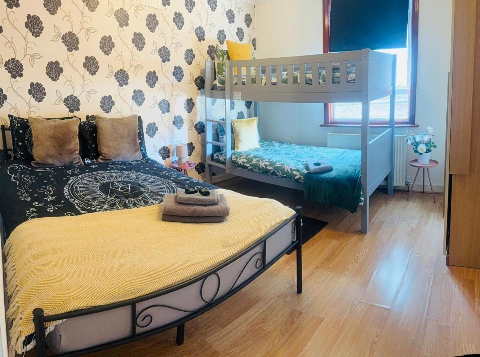 25 Minutes To Central London Rooms 35 Exterior foto